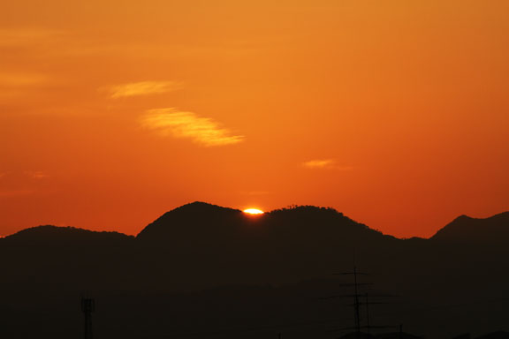 [Sun rise]