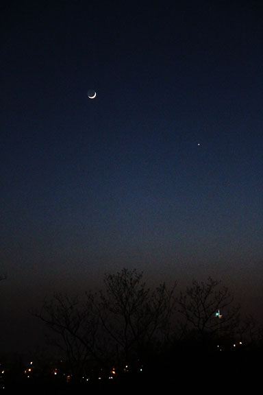[Moon and Venus]